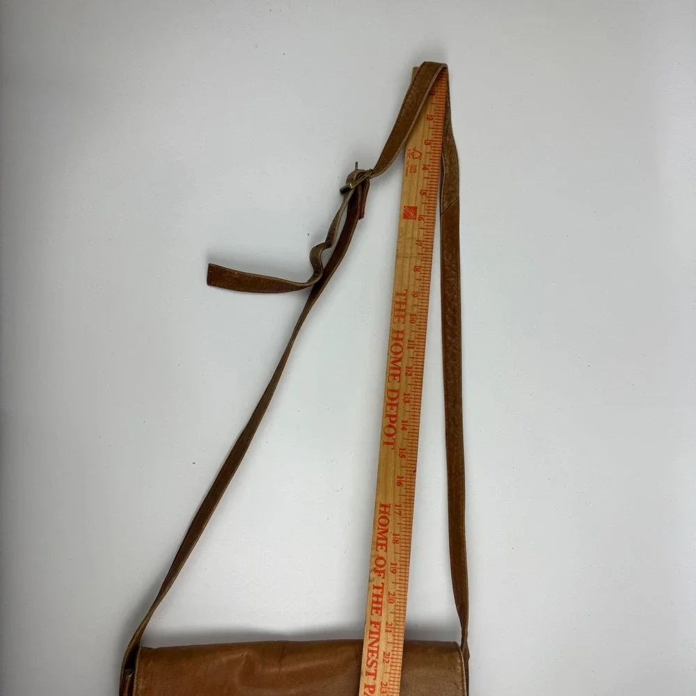 Simon Brown Leather Messenger Bag‎ Crossbody Made in Colombia Vintage Satchel